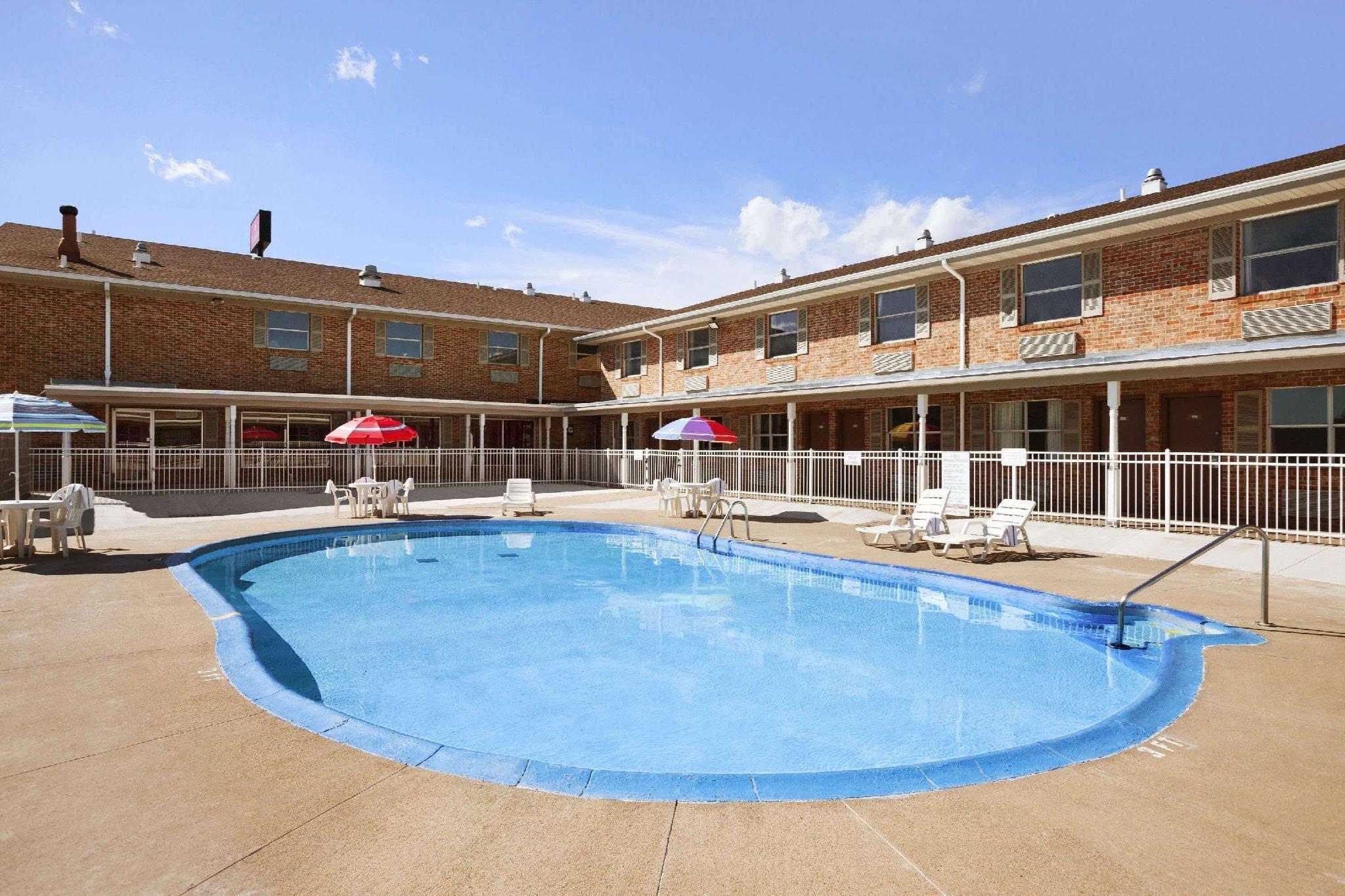Ramada By Wyndham Sioux City Bagian luar foto